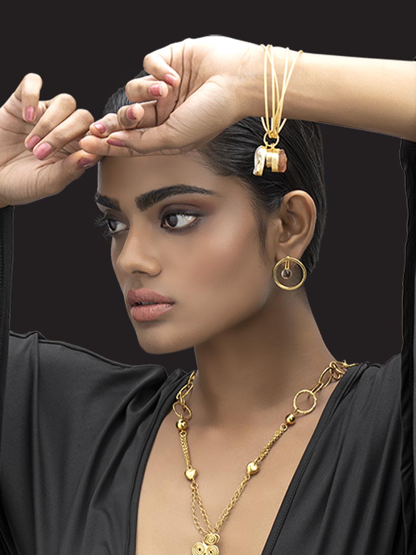 Tahira Multilayered Bracelet